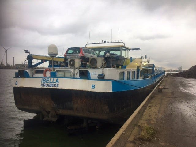 Isella — thumbnail 3